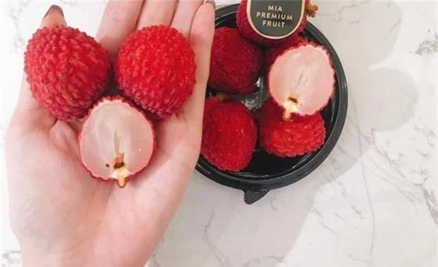 5 triệu đồng một kg vải không hạt - Ảnh 2. 5 triệu đồng một kg vải không hạt - Ảnh 2.
