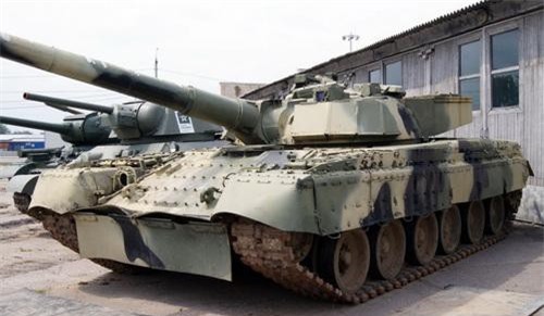 Xe tăng chiến đấu chủ lực mang pháo cỡ nòng lớn nhất thế giới của Liên Xô