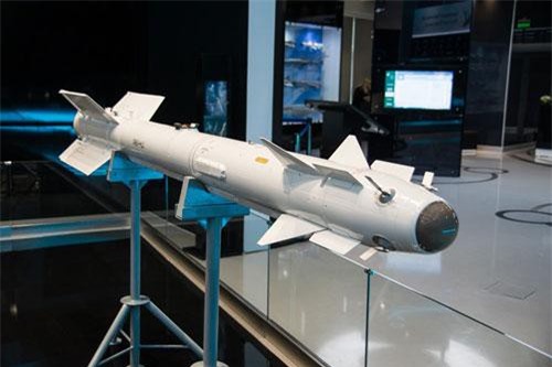 Dàn tên lửa mới của Nga “ăn khít” với Su-30 Việt Nam