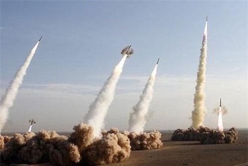 Israel dùng đến bom nguyên tử khi Iran đe dọa tấn công lò phản ứng hạt nhân Dimona?