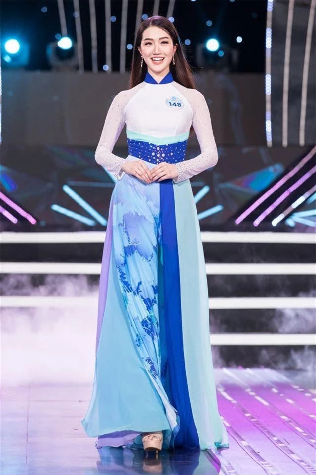 Bạn gái Trọng Đại khóc như mưa khi bị loại khỏi Miss World Việt Nam 2019 - 4