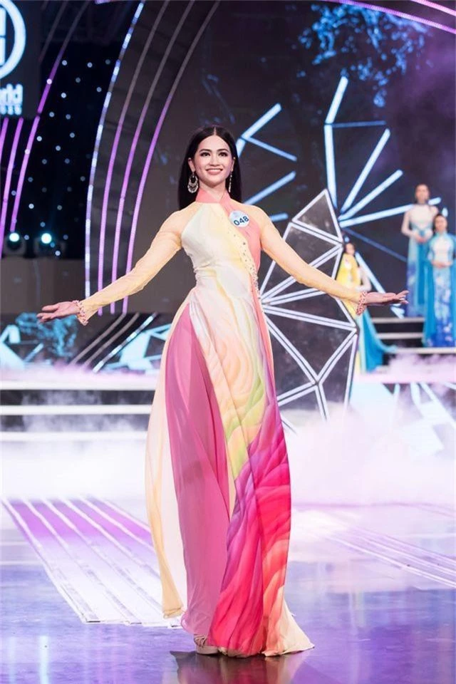 Bạn gái Trọng Đại khóc như mưa khi bị loại khỏi Miss World Việt Nam 2019 - 6