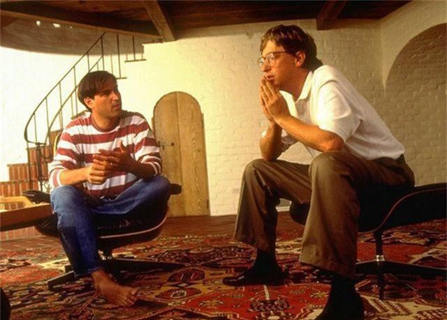 Bill Gates nói Steve Jobs có ma thuật mê hoặc người dùng đến với sản phẩm Apple - 2
