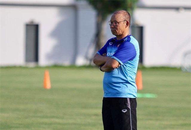 HLV Park Hang Seo: “Tôi sợ người dân Việt Nam hiểu lầm về chuyện hợp đồng”