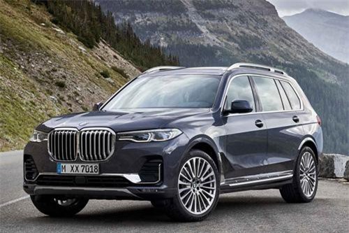 Hàng loạt mẫu xe sang làm sôi động thị trường trong nước tháng 7