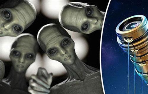 Người ngoài hành tinh đang âm thầm theo dõi loài người như một "sở thú vũ trụ"?