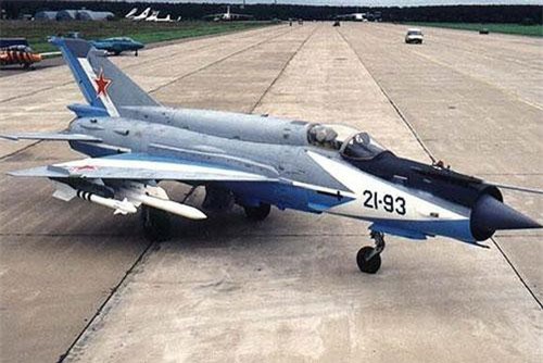 Khốc liệt và kiệt quệ, Syria buộc phải mua cả "lão tướng" MiG-21 của Nga?