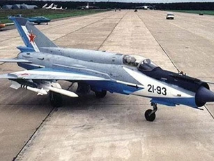Khốc liệt và kiệt quệ, Syria buộc phải mua cả "lão tướng" MiG-21 của Nga?