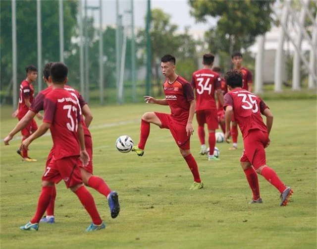 Tiền vệ Việt kiều Martin Lo quyết ghi điểm với HLV Park Hang Seo - 4