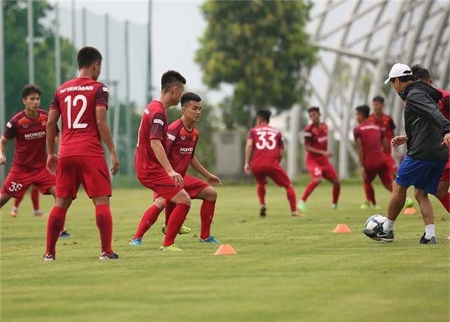 Tiền vệ Việt kiều Martin Lo quyết ghi điểm với HLV Park Hang Seo - 6