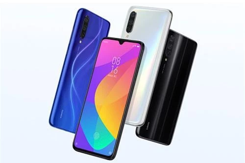 Xiaomi Mi CC9 có 3 màu đen, xanh, trắng. Giá bán của phiên bản ROM 64 GB tại Trung Quốc là 1.799 Nhân dân tệ (tương đương 6,10 triệu đồng). Phiên bản ROM 128 GB có giá 1.999 Nhân dân tệ (6,78 triệu đồng).