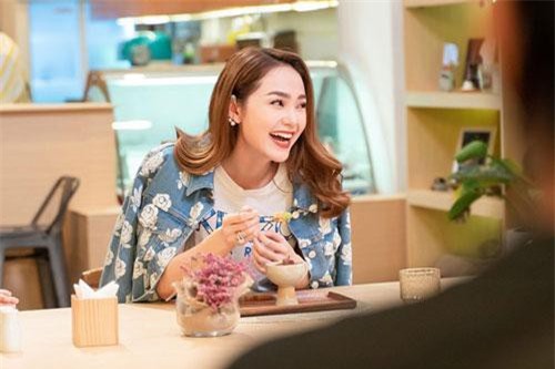 Minh Hằng: 'Nếu bạn trai hỏi cưới, tôi sẽ chạy ngay'