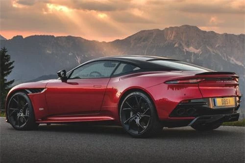 =5. Aston Martin DBS Superleggera 2019 (vận tốc tối đa: 340 km/h).