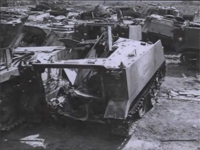 Kinh hoang “nghia dia” xe thiet giap M113 trong Chien tranh Viet Nam