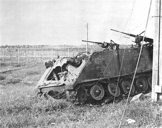 Kinh hoang “nghia dia” xe thiet giap M113 trong Chien tranh Viet Nam-Hinh-12
