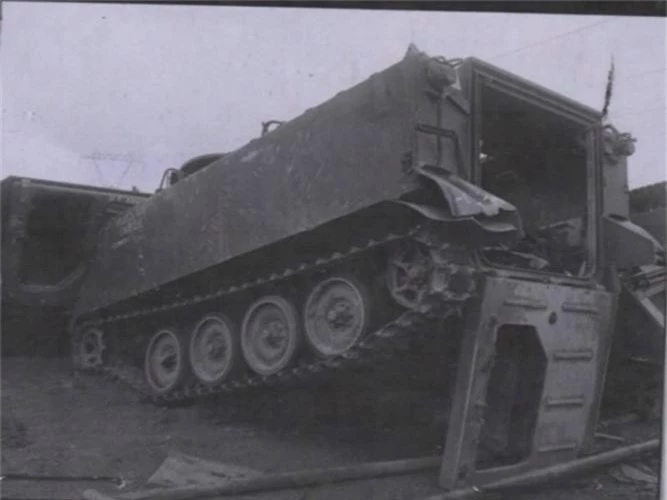 Kinh hoang “nghia dia” xe thiet giap M113 trong Chien tranh Viet Nam-Hinh-2