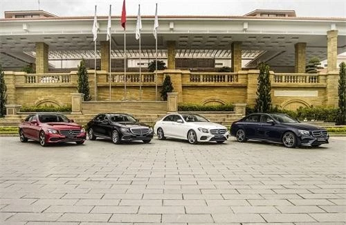 "Bộ tam" Mercedes-Benz  E-Class 2019 đổ bộ thị trường Việt