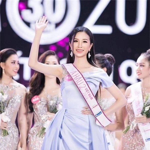 Bộ ba Hoa hậu Việt Nam 2018 sau 1 năm giờ ra sao?