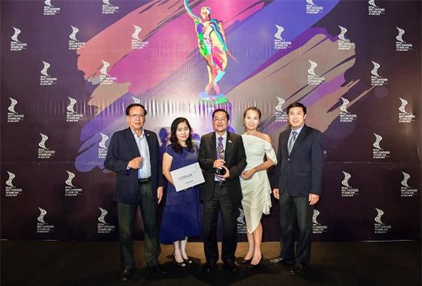 4 ngân hàng vào top những nơi làm việc tốt nhất châu Á