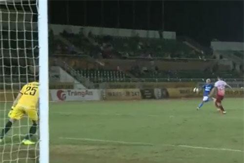 CLIP: Siêu phẩm của Nghiêm Xuân Tú lọt top 5 bàn thắng đẹp nhất vòng 14 V.League 2019