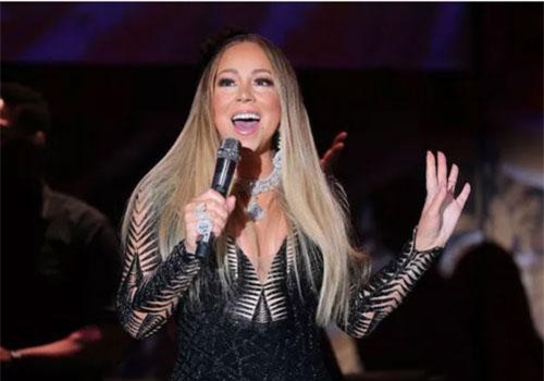 Diva số 1 thế giới Mariah Carey tiếp tục mỉa mai hậu bối