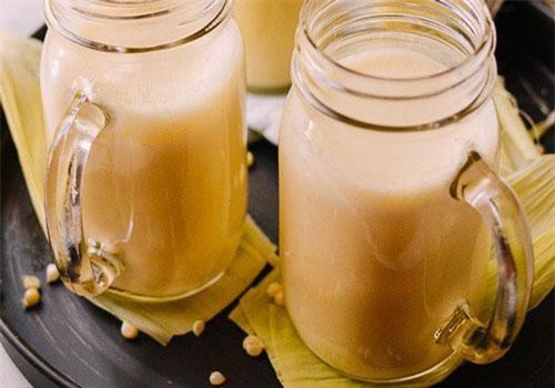 Công thức làm sữa ngô "bất hủ" ai uống cũng phải khen tấm tắc