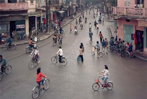 Ngắm Hà Nội thập niên 1980-1990 qua ảnh độc của người Mỹ