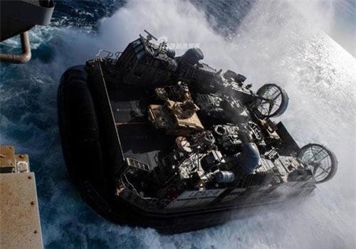 Tàu đệm khí LCAC "giấc mơ Mỹ" của mọi cường quốc hải quân