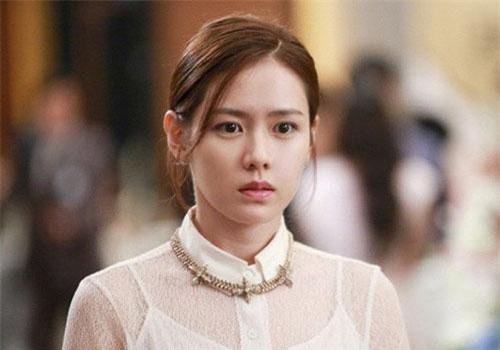 Chiêu nhẹ tênh vợ cũ trả đũa khiến gã đàn ông từng chạy theo bồ uất nghẹn cắn răng nín lặng