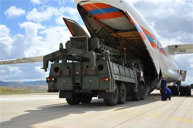 Sự bất lực của Mỹ khi Thổ Nhĩ Kỳ kiên quyết mua “Rồng lửa” S-400 Nga - 1