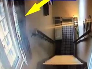 CLIP: ‘Lạnh gáy’ trước cảnh ma nữ đi xuyên qua cửa sổ vào nhà