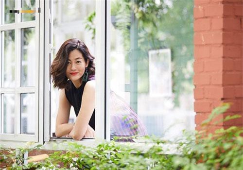 Không đánh ghen hay vật vã đòi ly hôn, cô vợ cao tay vẫn khiến chồng phải thốt lên: "Anh lạy em, anh thua em rồi"