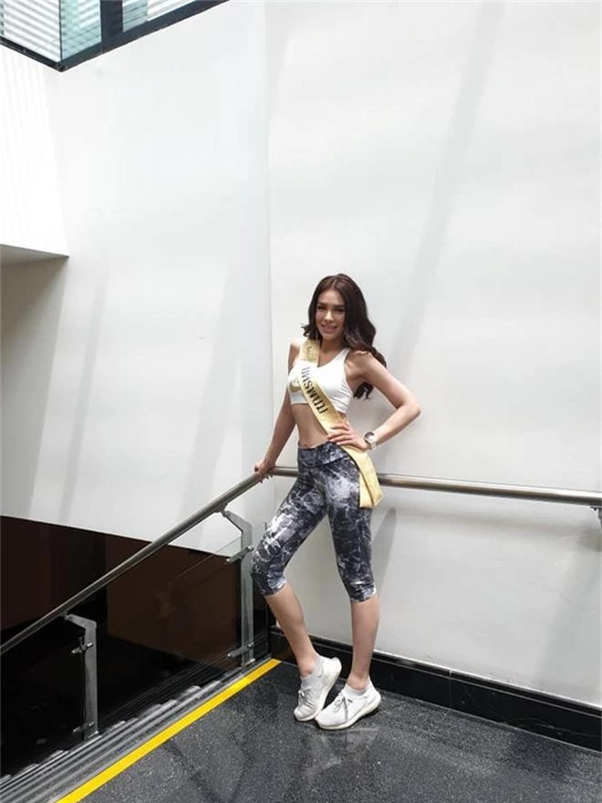 Không chỉ lạc lõng trong chiến thắng, Miss Grand ThaiLan 2019 còn bị chỉ trích bởi gương mặt đơ cứng, thiếu tự nhiên - Ảnh 9.