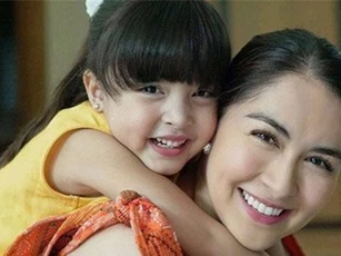 Rụng tim với loạt ảnh đôi của mẹ con "mỹ nhân đẹp nhất Philippines": Xinh xuất sắc, giống nhau như bản sao