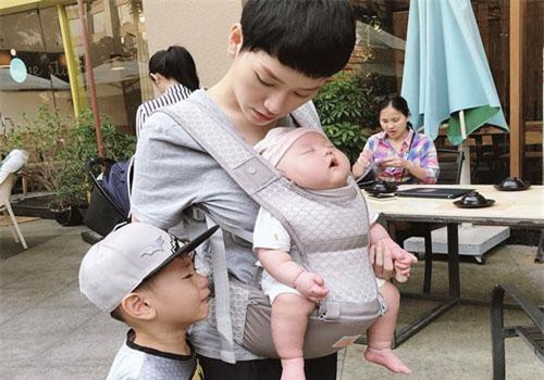 Trà My Idol than thở cảnh chăm con vất vả, Tăng Thanh Hà lẫn Mai Phương Thúy lại đều tấm tắc khen ngợi