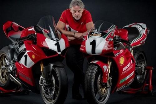 Phiên bản giới hạn Ducati Panigale V4 25th Anniversary 916 - Tưởng nhớ một huyền thoại