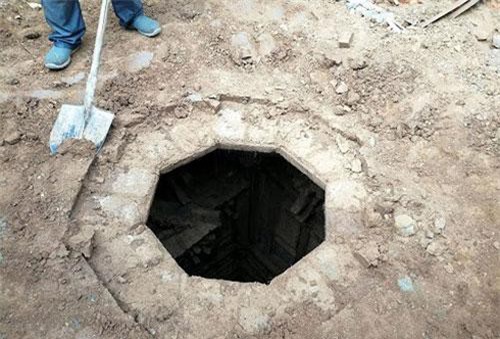 Ngôi mộ cổ có tuổi đời 800 năm vừa được phát hiện ở Trung Quốc có gì?