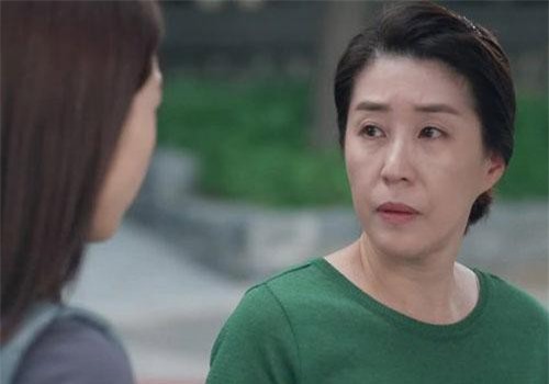 Mẹ chồng tương lai bá đạo, lên kế hoạch cho con dâu "úp sọt" con mình: "Chỉ 5 phút là gạo nấu thành cơm, lúc ấy nó chạy đằng trời"