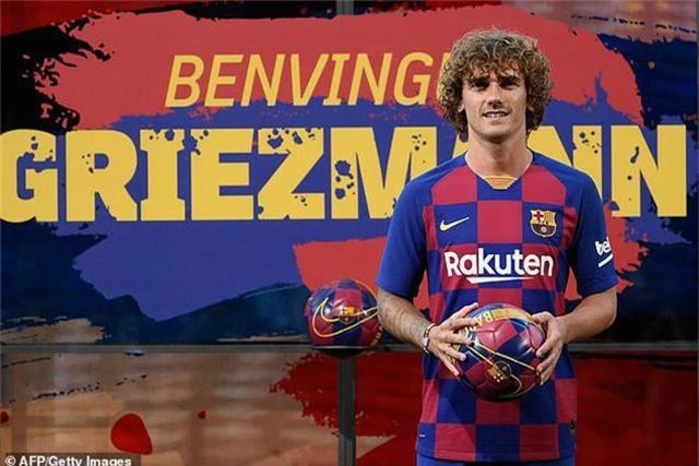 “Bom tấn” Griezmann rạng rỡ ra mắt Barcelona - 2