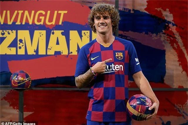 “Bom tấn” Griezmann rạng rỡ ra mắt Barcelona - 5