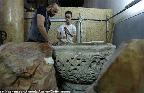 Tìm thấy bình đựng nước thánh tại nơi chúa Jesus chào đời