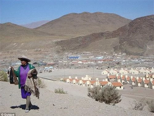 Khung cảnh ngôi làng San Antonio de los Cobres, Argentina