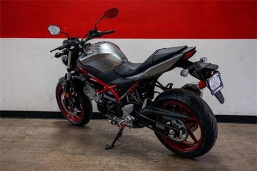 3. Suzuki SV650 2019 (giá: 5.999 euro).