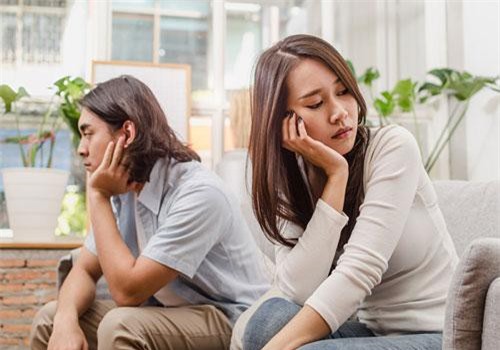 Đi đẻ gặp ngay người yêu cũ, anh hỏi nhẹ một câu nhưng làm cả nhà chồng tôi giận đến mức đùng đùng bỏ về rồi gửi cả dâu lẫn cháu bên ngoại