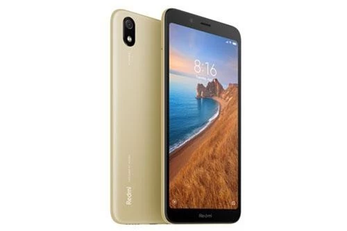 “Trái tim” của Xiaomi Redmi 7A là vi xử lý Qualcomm Snapdragon 439 lõi 8 với xung nhịp tối đa 1,95 GHz, GPU Adreno 505. RAM 2 GB/ROM 16 GB hoặc RAM 3 GB/ROM 32 GB, có khay cắm thẻ microSD với dung lượng tối đa 256 GB. Hệ điều hành Android 9.0 Pie, được tùy biến trên giao diện MIUI 10.