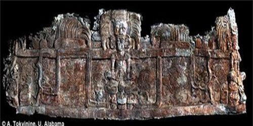 Hé lộ bí mật về "vua rắn" bên trong ngôi mộ cổ dưới chân kim tự tháp Maya