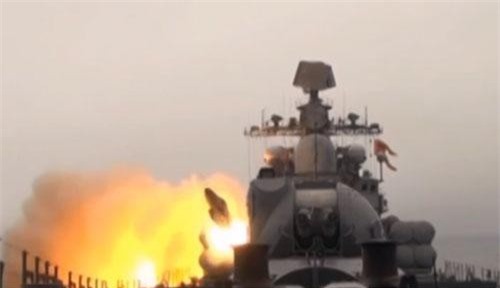 Clip: Cận cảnh Nga thử tên lửa siêu thanh Mosquito với vận tốc hơn 3400 km/h trên biển Nhật Bản