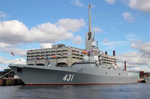 Đo độ "khủng" siêu chiến hạm Nga giới thiệu cho Việt Nam