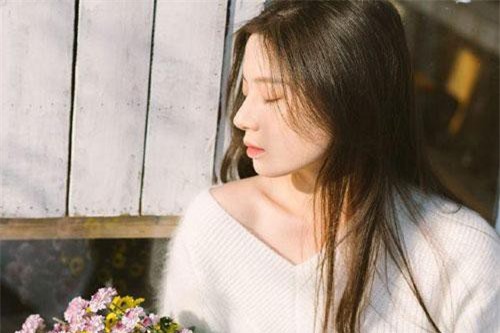 Tâm sự chát đắng của single mom: "Đàn ông họ nhìn bọn tôi cứ như nhìn thấy món đồ dùng công cộng miễn phí vậy"