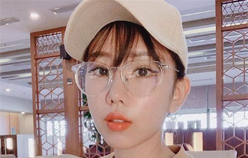 Hậu nghi vấn thẩm mỹ, Min được khen ngày càng xinh và dễ thương hơn khi tiết lộ đã tăng gần 10 kg